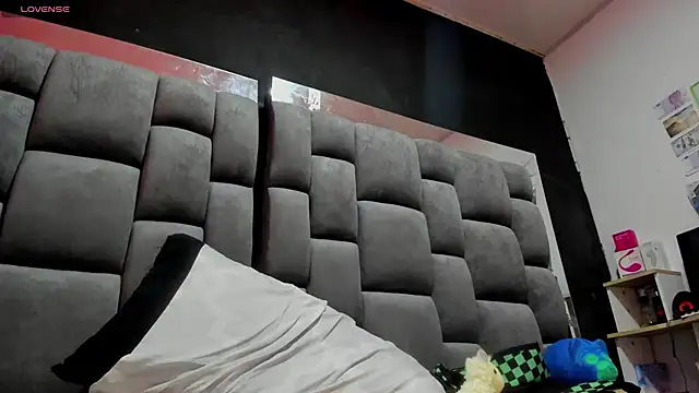 Snapshot of luisa16xxx chatting on 23, 3, 2025 luisa16xxx online show from 23, 3, 2025