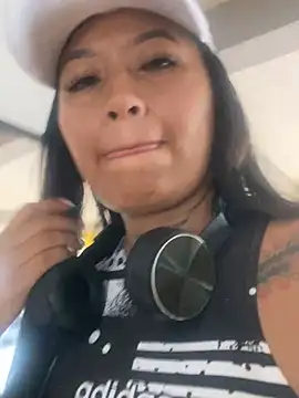 Snapshot of luisa16xxx chatting on 14, 1, 2025 luisa16xxx online show from 14, 1, 2025