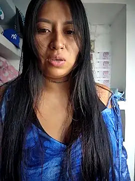 Snapshot of luisa16xxx chatting on 18, 10, 2025 luisa16xxx online show from 18, 10, 2025