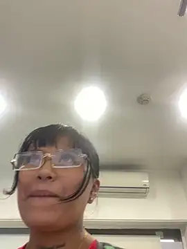 Snapshot of luisa16xxx chatting on 21, 1, 2025 luisa16xxx online show from 21, 1, 2025