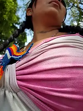 Snapshot of luisa16xxx chatting on 1, 10, 2025 luisa16xxx online show from 1, 10, 2025