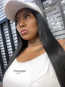 Snapshot of luisa16xxx chatting on 28, 2, 2025 luisa16xxx online show from 28, 2, 2025