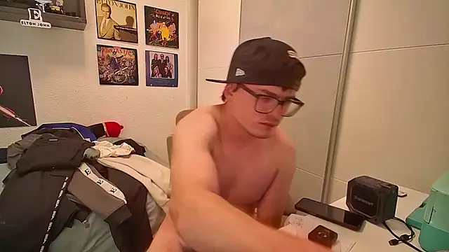 Marioo4k online show from 15, 4, 2026