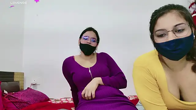 Snapshot of RupaliDixit chatting on 24, 10, 2025 RupaliDixit online show from 24, 10, 2025