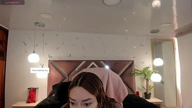  Antonnela  online show from 20, 10, 2025