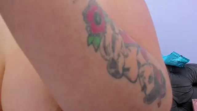 kaory azumi online show from 21, 4, 2026