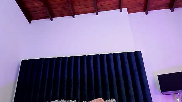 sophiieTaylor1 online show from 22, 12, 2025