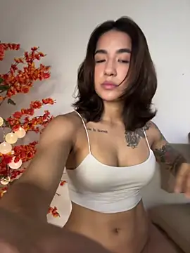 Snapshot of VictoriaHiill chatting on 21, 6, 2026 VictoriaHiill online show from 21, 6, 2026