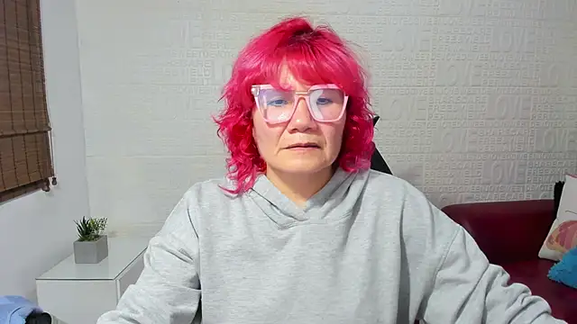Salomeediaz  online show from 18, 3, 2025