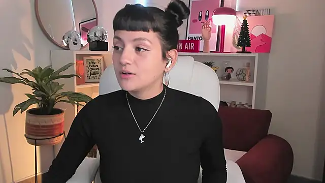 nahiapaws online show from 8, 1, 2026