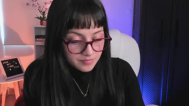 nahiapaws online show from 28, 3, 2026