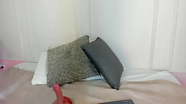 Mariapettit online show from 26, 2, 2026