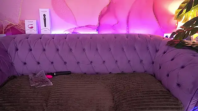 PamelaXX  online show from 2, 12, 2025