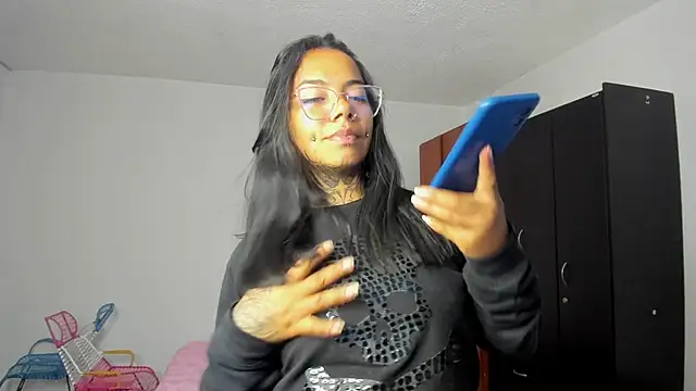 nicole volkov online show from 18, 2, 2025