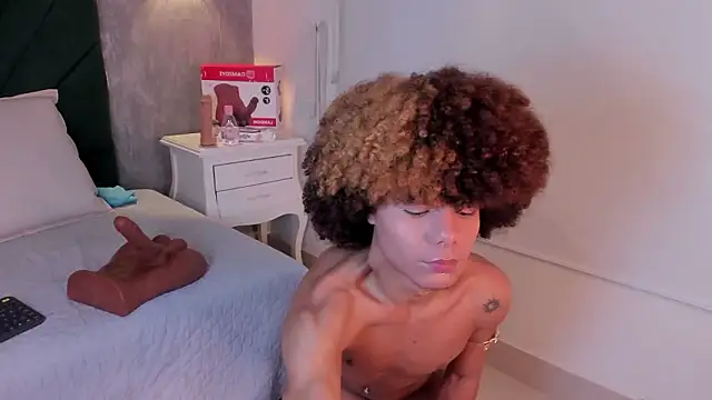 Alexiis Etereo online show from 12, 3, 2026