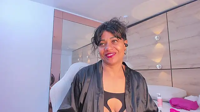 martina touss online show from 7, 11, 2025