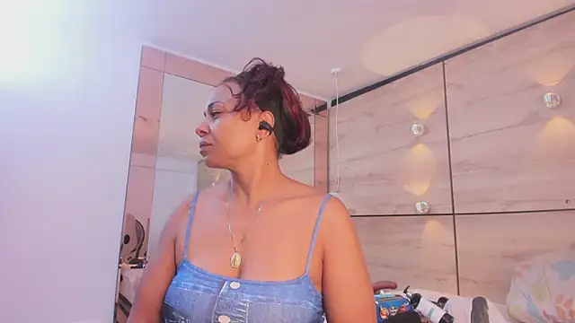 martina touss online show from 18, 4, 2026