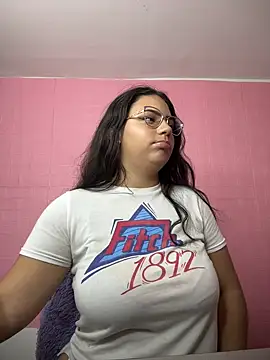 Snapshot of karol_9 chatting on 27, 2, 2025 karol 9 online show from 27, 2, 2025