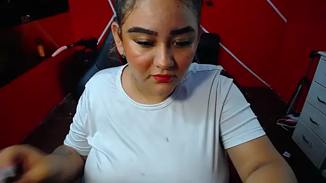 loly bigbooty4u online show from 23, 11, 2025