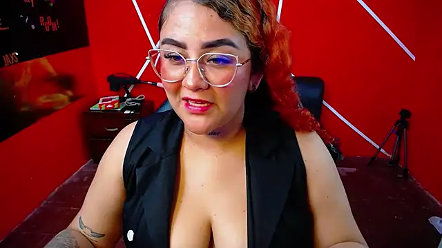 loly bigbooty4u online show from 16, 2, 2026