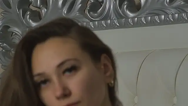 AliceMunro online show from 18, 10, 2025