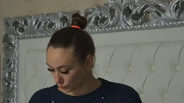 AliceMunro online show from 17, 10, 2025