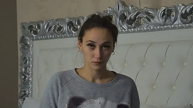 AliceMunro online show from 19, 10, 2025