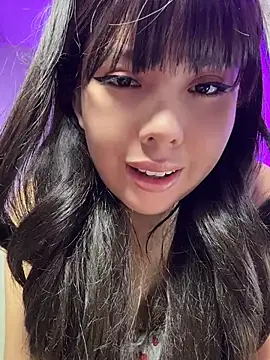 Snapshot of MarielQueenx chatting on 18, 5, 2026 MarielQueenx online show from 18, 5, 2026