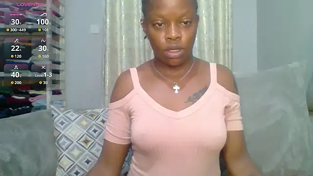 Petite 254 online show from 17, 9, 2025