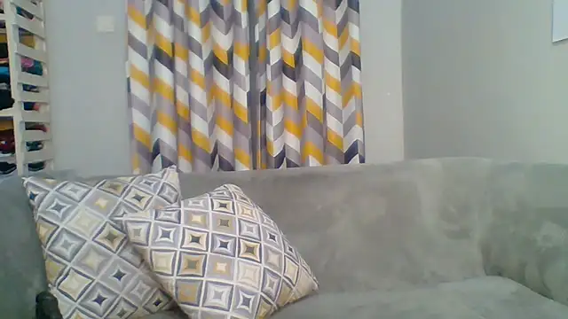 Petite 254 online show from 23, 3, 2026