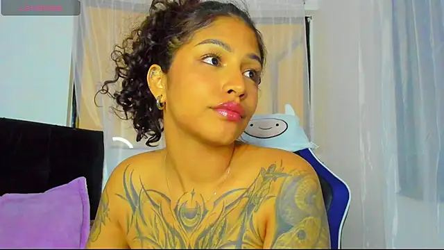 Snapshot of JuliaRose_ks chatting on 21, 5, 2026 JuliaRose ks online show from 21, 5, 2026