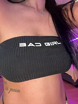 SelenaBee online show from 18, 7, 2026