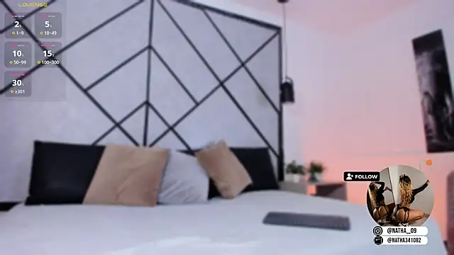 Natasha Smith09 online show from 7, 3, 2025