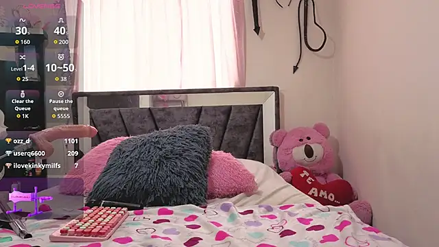 Hotsamantamature online show from 17, 2, 2026