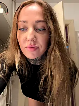 ElenaHaze online show from 31, 10, 2025