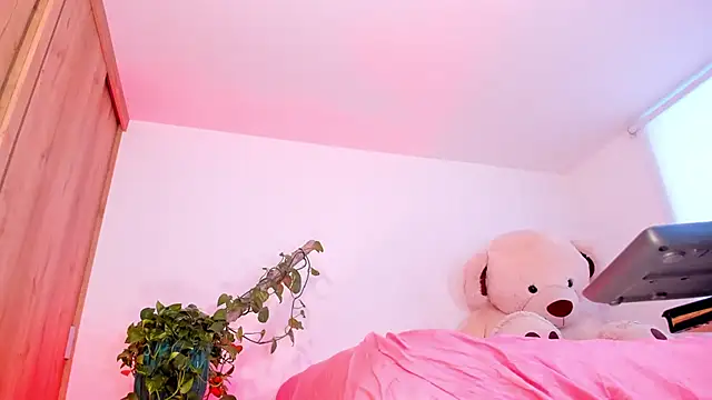 The queen of pleasure online show from 14, 11, 2025