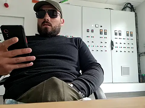 Leonormaldick online show from 2, 3, 2026