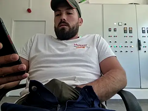 Leonormaldick online show from 10, 4, 2026