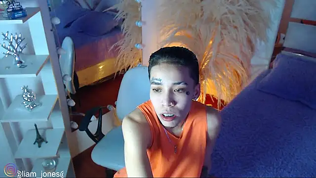 Jonesliam23 online show from 9, 2, 2026