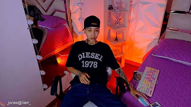 Snapshot of Jonesliam23 chatting on 11, 5, 2026 Jonesliam23 online show from 11, 5, 2026