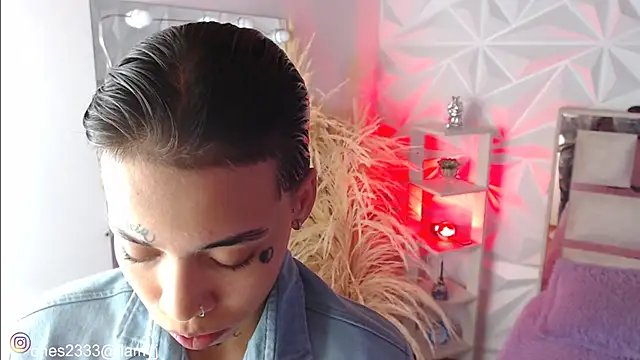 Jonesliam23 online show from 9, 10, 2025