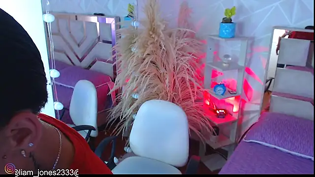 Jonesliam23 online show from 24, 9, 2025