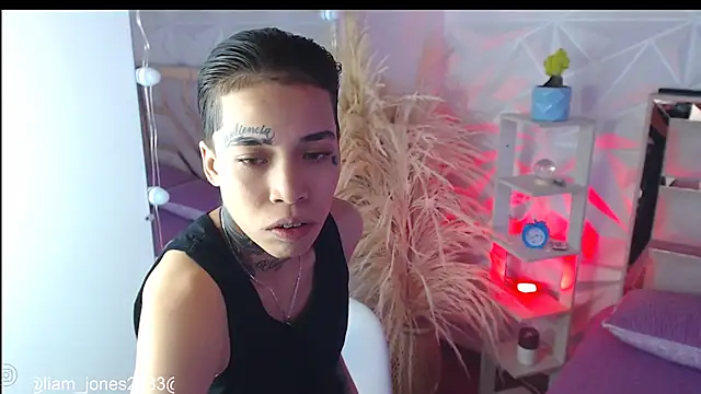 Jonesliam23 online show from 20, 9, 2025