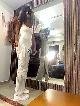 adaraSmiith online show from 17, 1, 2026