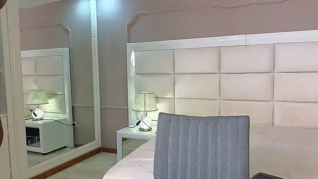 adaraSmiith online show from 5, 2, 2026