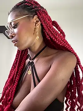 adaraSmiith online show from 19, 2, 2026