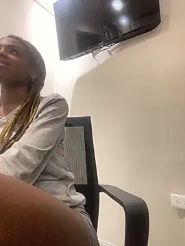 adaraSmiith online show from 14, 1, 2025