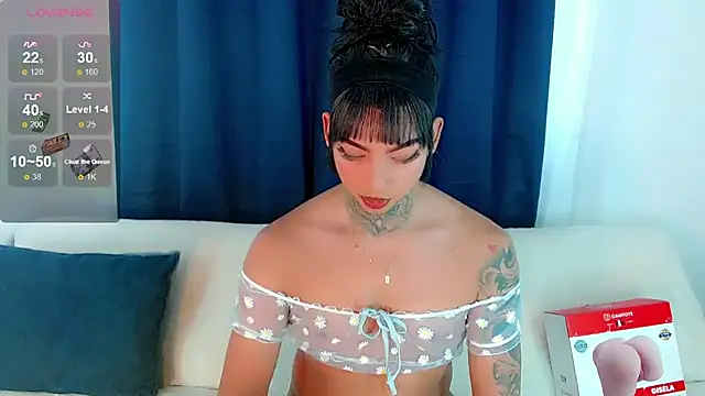 laura sweett120 online show from 26, 10, 2025