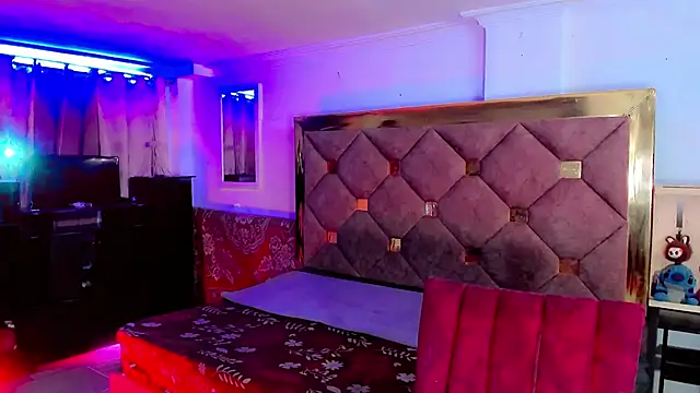 the-horus-girl online show from 26, 9, 2025