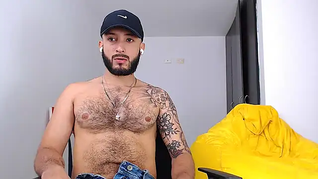 Sanit Di online show from 3, 12, 2025